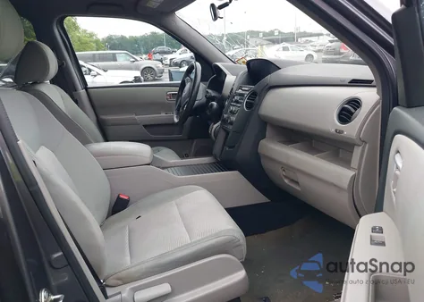 2015 Honda Pilot Lx z USA, uszkodzony, nr VIN 5FNYF4H27FB026121